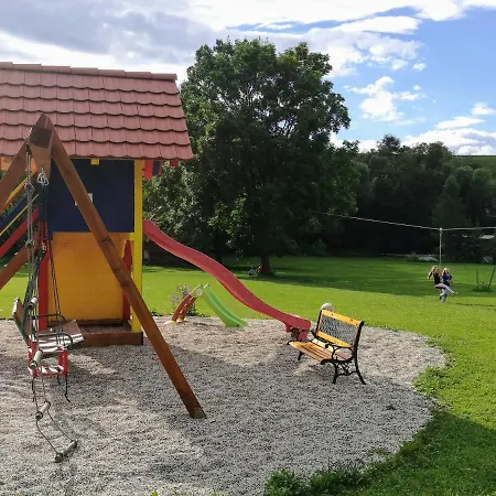 בית נופש Raj *